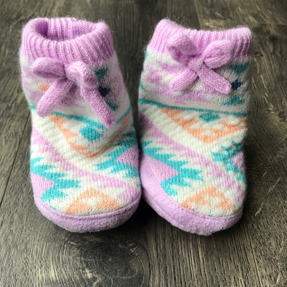 2/$8 Carters 0-6m booties, purple, multicolor - Picture 1 of 5